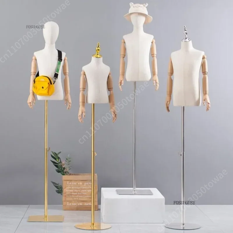 หุ่นโชว์เสื้อผ้าเด็กแบบมีแขนปร - Baby Clothing Stores บทวิจารณ์และราคา