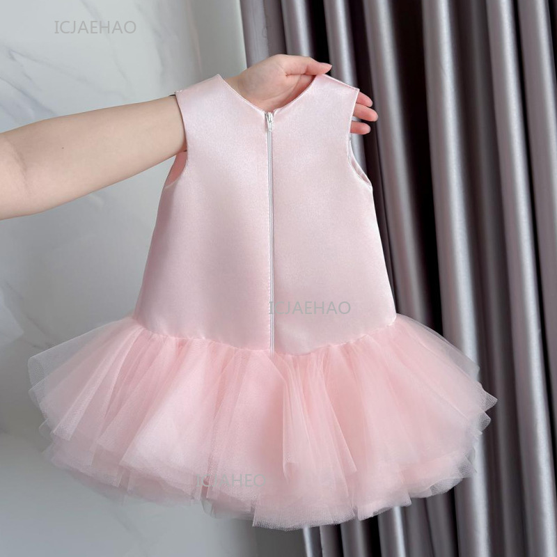 ชุดเดรสปาร์ตี้สีชมพูสำหรับเด็ก - Baby Clothing Dresser บทวิจารณ์และราคา